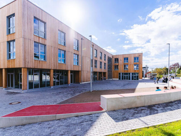 Uni Witten Herdecke Außenansicht